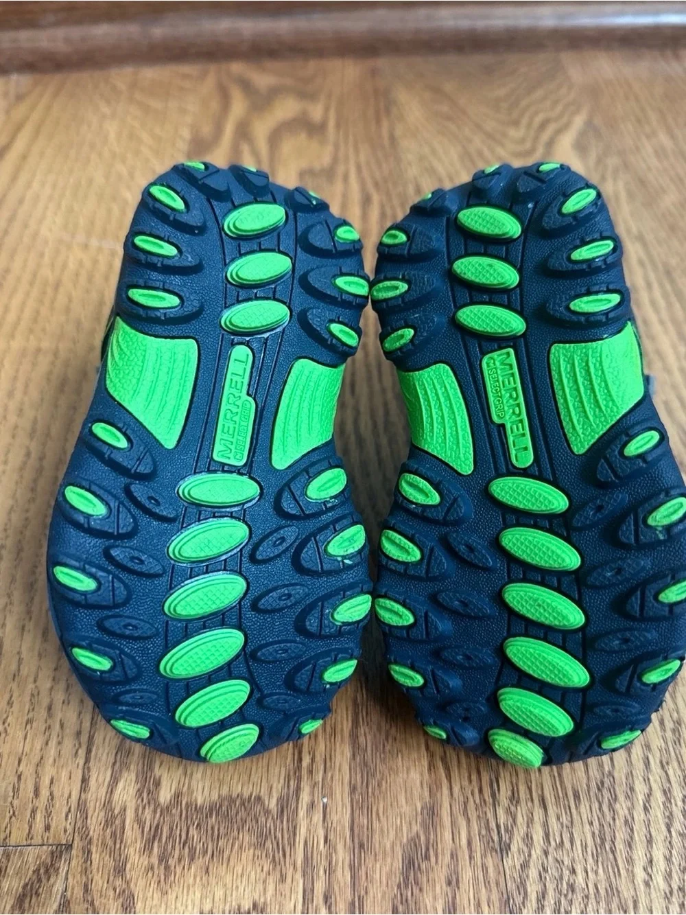 Merrell kids trail